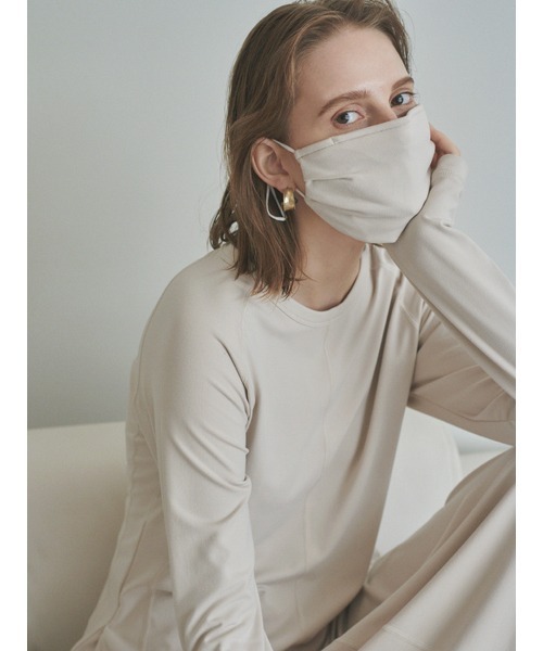 emmi(エミ)の「【emmi atelier】supplex マスク(その他小物・レディース・ピンクベージュ/ライム/ブラック・FREE)」の4枚目の写真