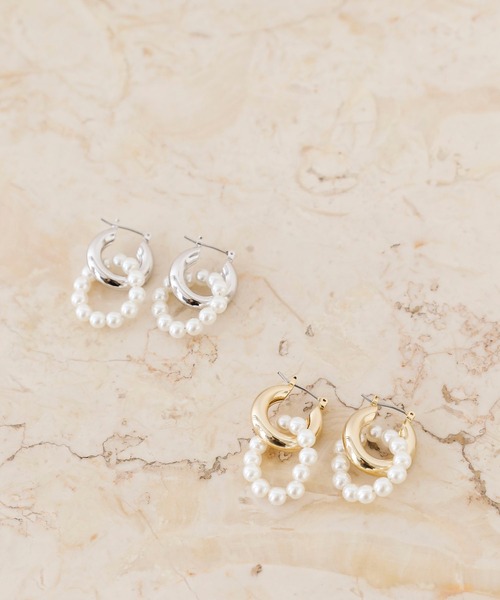 Chico（チコ）の「パールフープ2WAYピアス（ピアス（両耳用）・レディース・シルバー/ゴールド・FREE）」の3枚目の写真