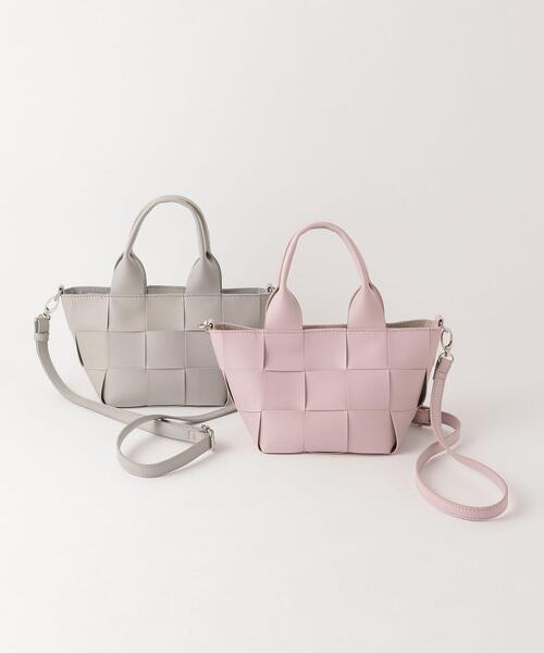 THE STATION STORE(ザ ステーション ストア)の「<closet story>アミコミ ミニ 2WAY トートバッグ(トートバッグ・レディース・ライトピンク/ライトグレー・FREE)」の4枚目の写真