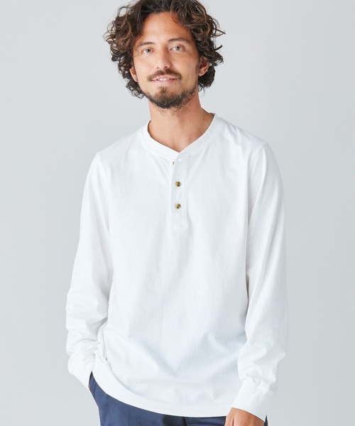 L.L.Bean（エルエルビーン）の「ケアフリー・アンシュリンカブル・ティ、長袖　ヘンリー ジャパン・フィット（Tシャツ/カットソー・メンズ・ホワイト/ネイビー/グレイッシュブルー/グレー/ブラック/スカイブルー/グリーン系/ヘザーチャコール/グリーン/レッド/グリーン系2/グリーン系3・SMALL/MEDIUM/LARGE/X-LARGE/XX-LARGE）」の21枚目の写真