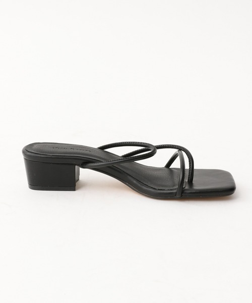 A part by（アパートバイ）の「ラインストラップサンダル 938710（サンダル・レディース・アイボリー/ブラック/ブラウン系その他2・MEDIUM/LARGE）」の9枚目の写真