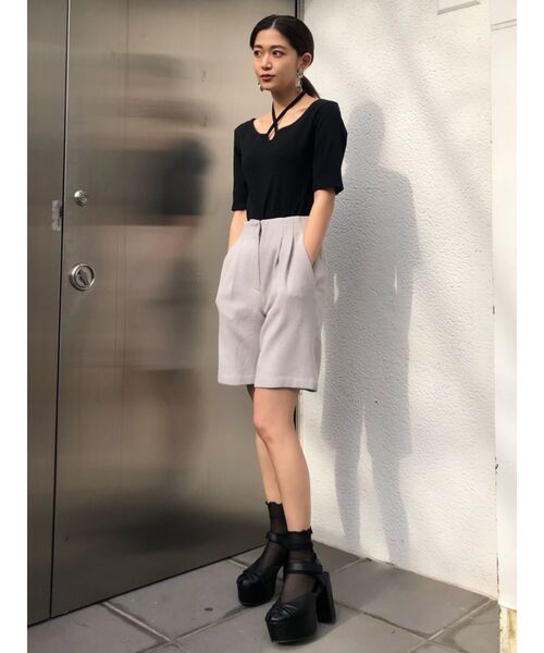 EMODA（エモダ）の「ハイウエストハーフパンツ（その他パンツ・レディース・ブラック/グレー/その他・SMALL/MEDIUM）」の17枚目の写真