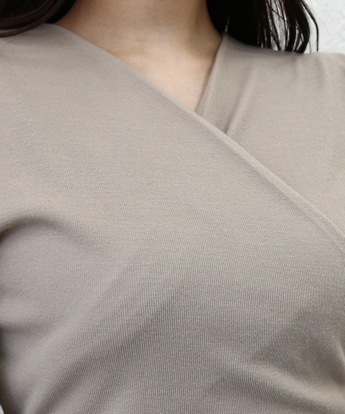 Roomy's（ルーミーズ）の「カシュクールパフスリーブタイトワンピース（ワンピース・レディース・ベージュ/ブラック/モカ・FREE）」の21枚目の写真