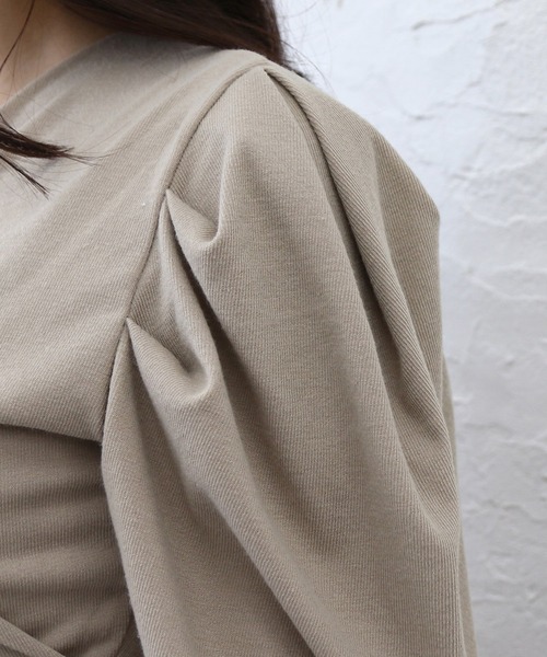 Roomy's（ルーミーズ）の「カシュクールパフスリーブタイトワンピース（ワンピース・レディース・ベージュ/ブラック/モカ・FREE）」の22枚目の写真