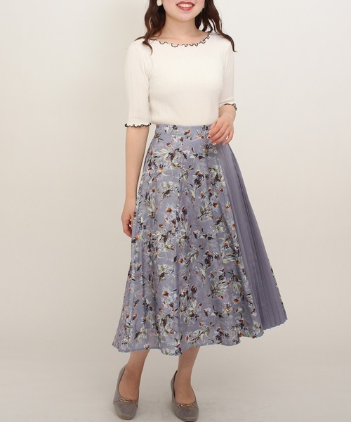 ASTORIA ODIER（アストリアオディール）の「メロウ配色リブプルオーバー（ニット/セーター・レディース・ホワイト/チャコールグレー/ブルー/グレイッシュベージュ/ラベンダー・MEDIUM/SMALL）」の16枚目の写真