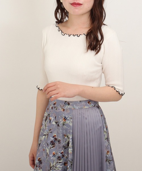 ASTORIA ODIER（アストリアオディール）の「メロウ配色リブプルオーバー（ニット/セーター・レディース・ホワイト/チャコールグレー/ブルー/グレイッシュベージュ/ラベンダー・MEDIUM/SMALL）」の13枚目の写真