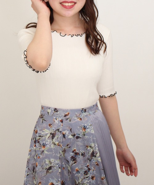 ASTORIA ODIER（アストリアオディール）の「メロウ配色リブプルオーバー（ニット/セーター・レディース・ホワイト/チャコールグレー/ブルー/グレイッシュベージュ/ラベンダー・MEDIUM/SMALL）」の14枚目の写真