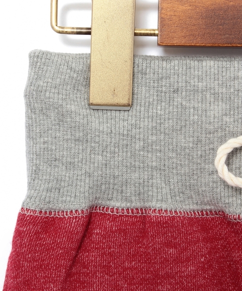 green label relaxing（グリーンレーベルリラクシング）の「【KIDS】green label relaxing別注  [Lee(リー)] デニムポケットスウェットパンツ（その他パンツ・キッズ・ライトグレー/レッド・130cm/100cm/110cm/120cm）」の6枚目の写真