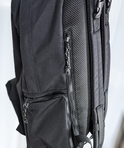 Lee（リー）の「Lee/リー　撥水ナイロン ロゴ入り  バックパック（バックパック/リュック・メンズ・ブラック/ベージュ・FREE）」の20枚目の写真