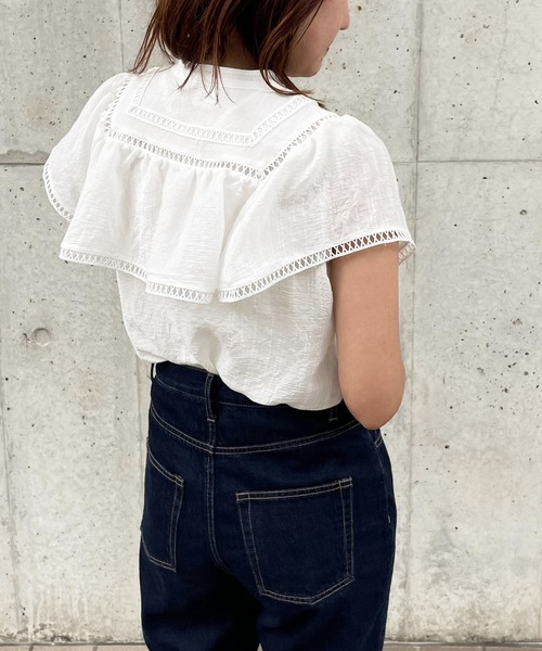 apres jour clair（アプレジュールクレア）の「【apres jour clair】シアーケープブラウス【ZOZOTOWN限定アイテム】（シャツ/ブラウス・レディース・ライトイエロー/オフホワイト/ピンクベージュ・X-LARGE/フリー）」の6枚目の写真
