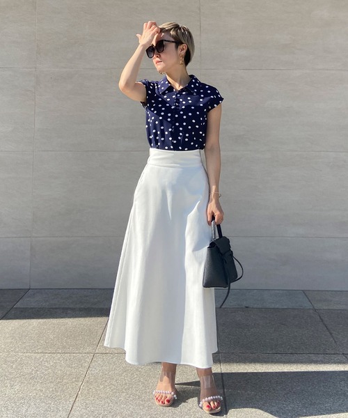 JENNE（ジェンヌ）の「日本製　UVカットフレアスカート（スカート・レディース・ブルー/ブラック/ホワイト・SMALL/MEDIUM/LARGE）」の2枚目の写真