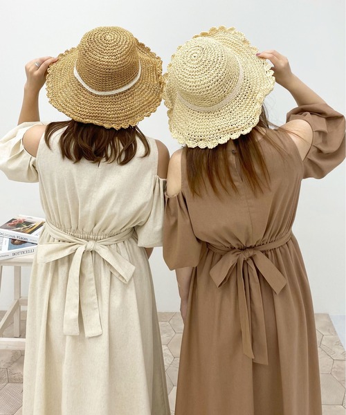 apres jour（アプレジュール）の「肩あきワンピース【ZOZOTOWN限定アイテム】【6PO】（ワンピース・レディース・モカ/ライトベージュ/アイボリー・X-LARGE/フリー）」の3枚目の写真