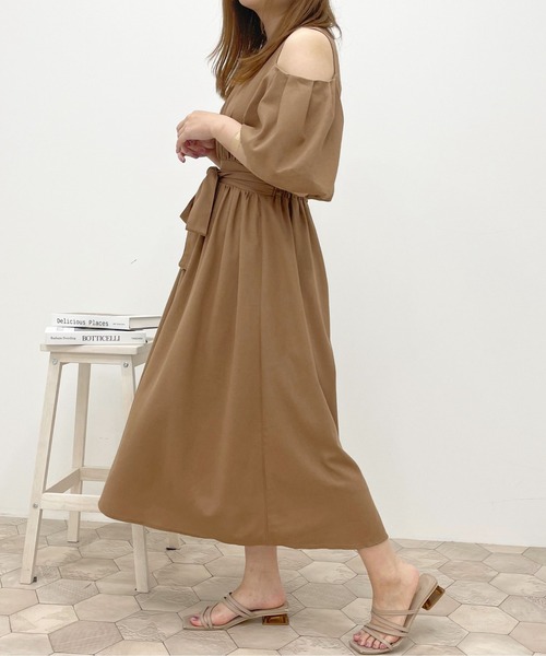 apres jour（アプレジュール）の「肩あきワンピース【ZOZOTOWN限定アイテム】【6PO】（ワンピース・レディース・モカ/ライトベージュ/アイボリー・X-LARGE/フリー）」の14枚目の写真