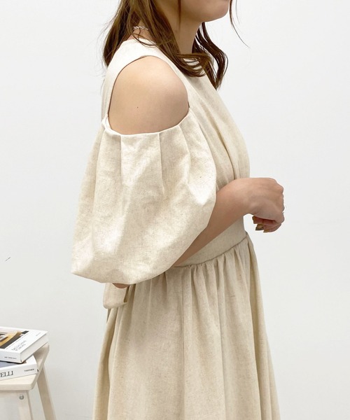 apres jour（アプレジュール）の「肩あきワンピース【ZOZOTOWN限定アイテム】【6PO】（ワンピース・レディース・モカ/ライトベージュ/アイボリー・X-LARGE/フリー）」の18枚目の写真
