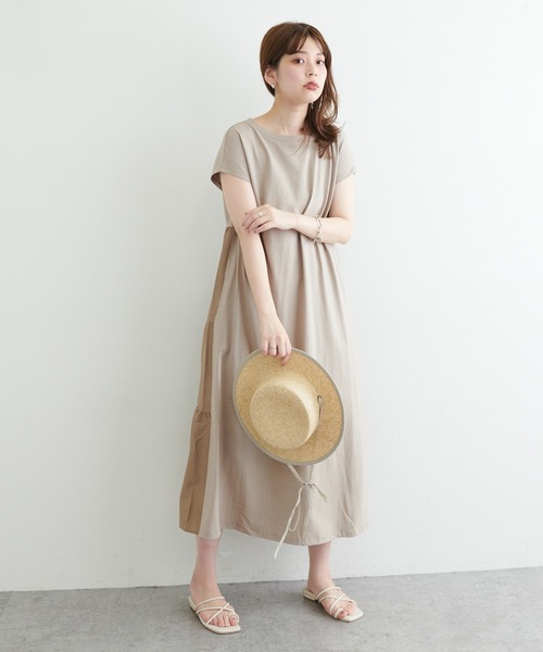 natural couture(ナチュラルクチュール)の「【WEB限定カラー有り】バックシャツティアードTワンピース(ワンピース・レディース・オフホワイト/ブラック/ベージュ/ブラウン/ミント/レッド・FREE)」の5枚目の写真