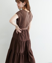 【WEB限定カラー有り】バックシャツティアードTワンピース
