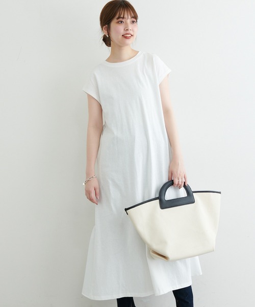 natural couture(ナチュラルクチュール)の「【WEB限定カラー有り】バックシャツティアードTワンピース(ワンピース・レディース・オフホワイト/ブラック/ベージュ/ブラウン/ミント/レッド・FREE)」の9枚目の写真
