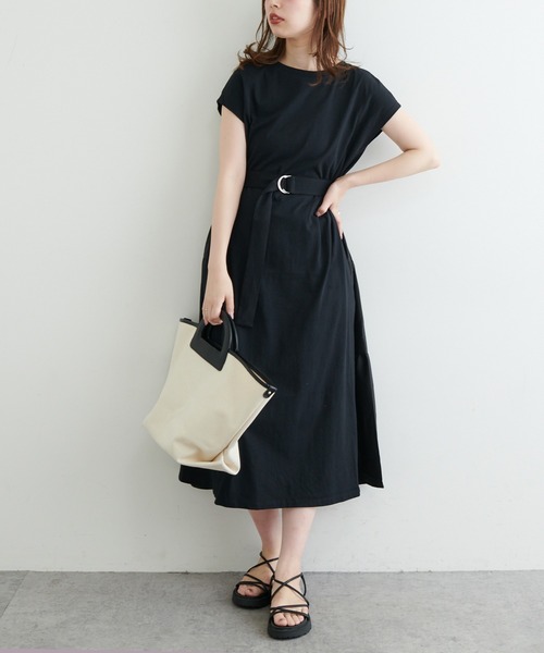 natural couture(ナチュラルクチュール)の「【WEB限定カラー有り】バックシャツティアードTワンピース(ワンピース・レディース・オフホワイト/ブラック/ベージュ/ブラウン/ミント/レッド・FREE)」の12枚目の写真