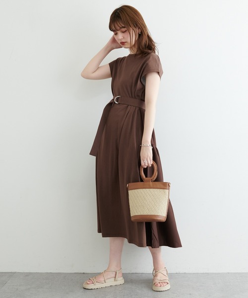 natural couture(ナチュラルクチュール)の「【WEB限定カラー有り】バックシャツティアードTワンピース(ワンピース・レディース・オフホワイト/ブラック/ベージュ/ブラウン/ミント/レッド・FREE)」の18枚目の写真