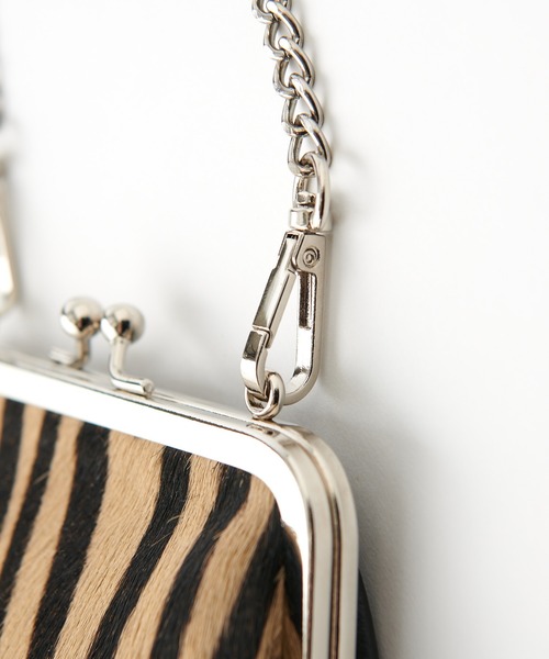 CIAOPANIC TYPY（チャオパニックティピー）の「【LAURA DI MAGGIO】がま口BAG（ショルダーバッグ・レディース・ブラック/ベージュ・ONE SIZE）」の14枚目の写真