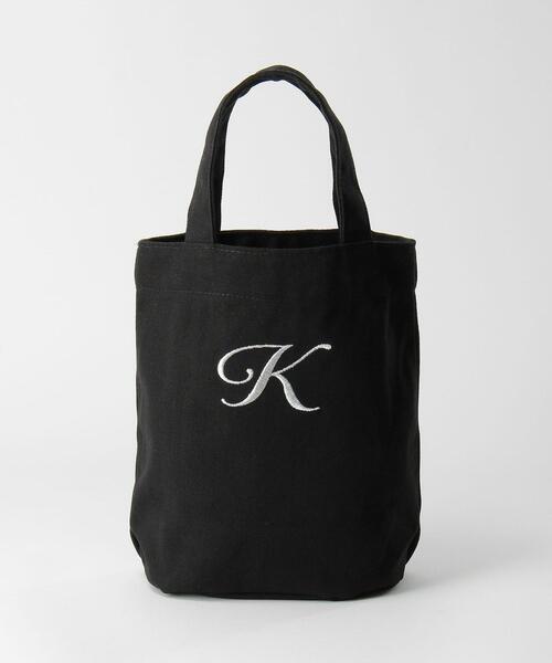 closet story（クローゼットストーリー）の「＜closet story（クローゼットストーリー）＞キャンバス イニシャル トートバッグ（トートバッグ・レディース・その他1/その他2/その他3/その他4/その他5/その他6・FREE）」の3枚目の写真