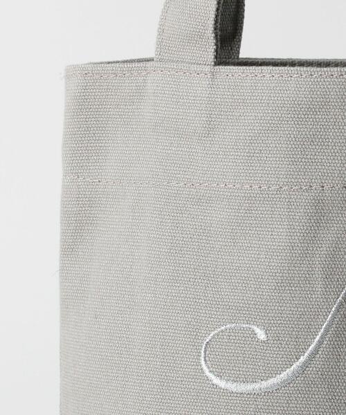closet story（クローゼットストーリー）の「＜closet story（クローゼットストーリー）＞キャンバス イニシャル トートバッグ（トートバッグ・レディース・その他1/その他2/その他3/その他4/その他5/その他6・FREE）」の12枚目の写真