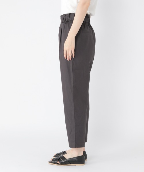 studio CLIP（スタディオクリップ）の「サラサラ快適テーパードパンツ[プラスサイズあり]（その他パンツ・レディース・グリーン/モーブ系/イエロー/スモーク・SMALL/MEDIUM/LARGE/X-LARGE/XX-LARGE/XXX-LARGE）」の11枚目の写真