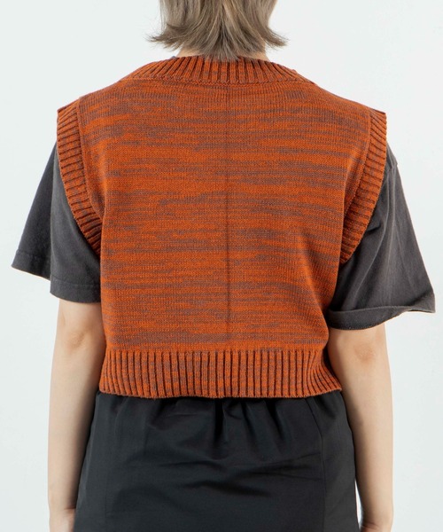 DuKKah(デュカ)の「Dukkah/【低身長向け】ショートニットベスト(ベスト・レディース・オレンジ系その他/グリーン/ホワイト系その他/ブラック/その他1/その他2・XS/X-SMALL)」の20枚目の写真