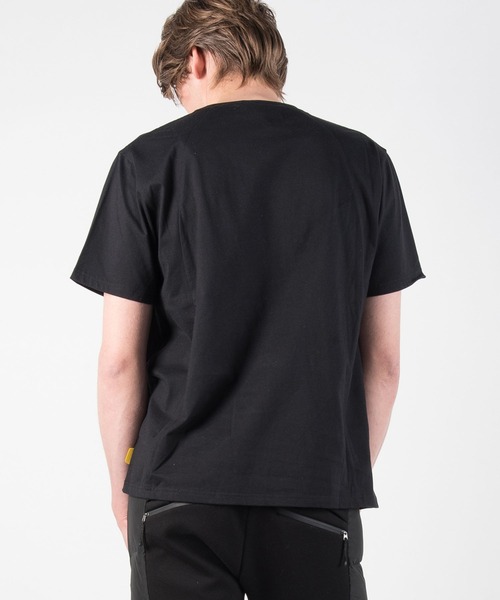 +phenix(プラスフェニックス)の「+phenix(プラスフェニックス) Mesh Logo T-shirt(Tシャツ/カットソー・メンズ・ホワイト/ブラック・S/M/L/XL/XXL)」の8枚目の写真