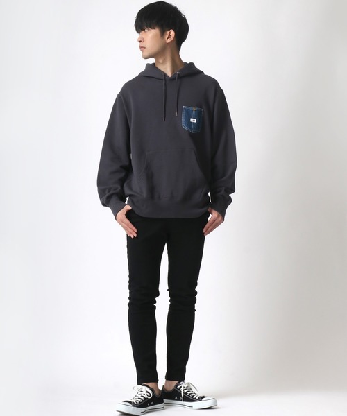 Lee（リー）の「Lee/リー デニムポケット ワンポイント ピスネームロゴ スウェット パーカー（パーカー・メンズ・ライトグレー/ブラック/ベージュ/ブルー・S/M/L/XL）」の19枚目の写真