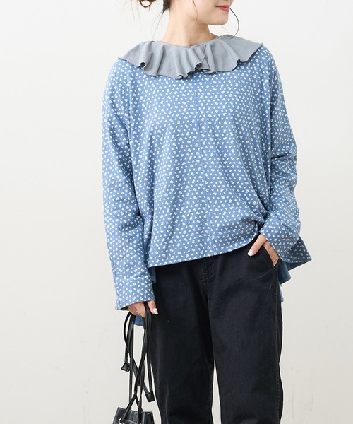 PUAL CE CIN（ピュアルセシン）の「小花抜染プリント後ろフレアロングスリーブ（Tシャツ/カットソー・レディース・チャコール/ブラウン/ベージュ/ブルー・FREE）」の14枚目の写真