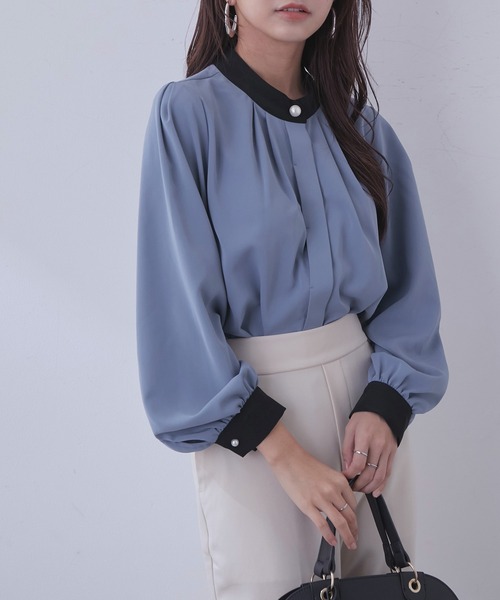 vis-`a-vis（ビサビ）の「【追加生産】【WEB限定】ドット/無地の2パターン。パール釦付きバイカラータック長袖ブラウス（シャツ/ブラウス・レディース・グリーン/パープル系その他/ピンク系その他2/ブラック系その他/オフホワイト/ネイビー/ブルー系その他7/ホワイト・FREE）」の7枚目の写真