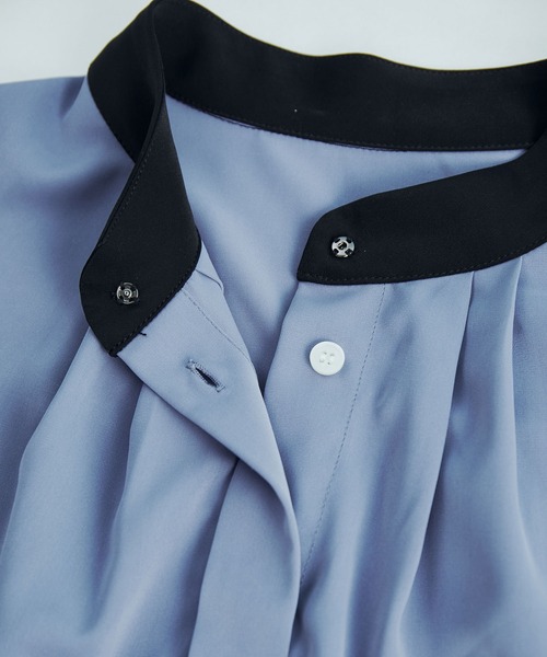 vis-`a-vis（ビサビ）の「【追加生産】【WEB限定】ドット/無地の2パターン。パール釦付きバイカラータック長袖ブラウス（シャツ/ブラウス・レディース・グリーン/パープル系その他/ピンク系その他2/ブラック系その他/オフホワイト/ネイビー/ブルー系その他7/ホワイト・FREE）」の13枚目の写真