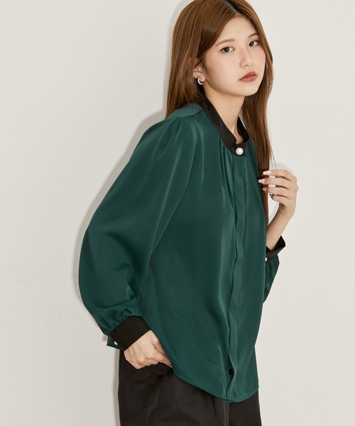 vis-`a-vis（ビサビ）の「【追加生産】【WEB限定】ドット/無地の2パターン。パール釦付きバイカラータック長袖ブラウス（シャツ/ブラウス・レディース・グリーン/パープル系その他/ピンク系その他2/ブラック系その他/オフホワイト/ネイビー/ブルー系その他7/ホワイト・FREE）」の19枚目の写真