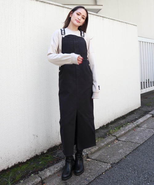 FIG&VIPER（フィグアンドバイパー）の「カツラギジャンスカ（ジャンパースカート・レディース・ブラック/アイボリー・FREE）」の2枚目の写真