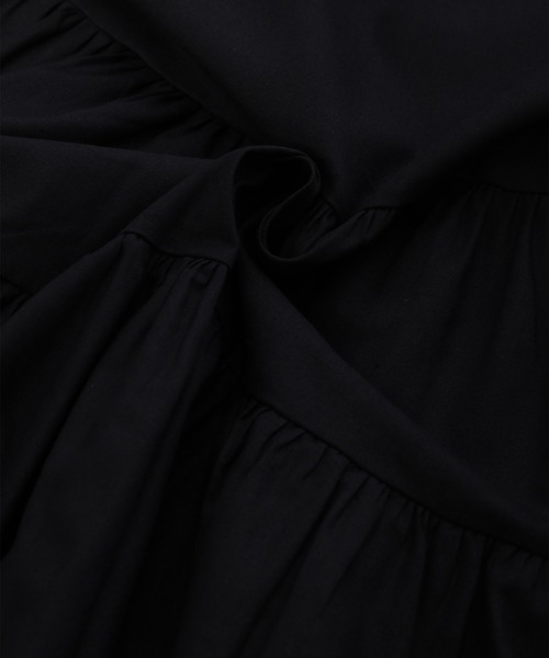fifth(フィフス)の「フラワー刺繍ティアードチュニック(シャツ/ブラウス・レディース・ブラック/ベージュ・SMALL/MEDIUM)」の4枚目の写真