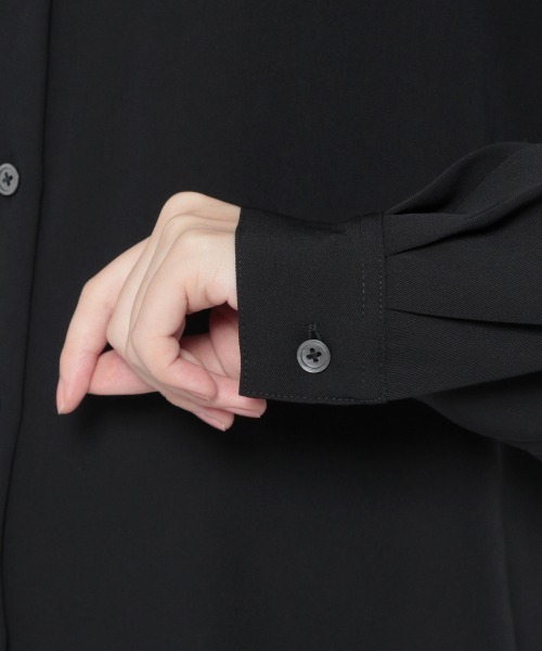 yuw(ユウ)の「DOUBLE COLLAR BLOUSE 237111(シャツ/ブラウス・レディース・ホワイト/ブラック/ブルー・FREE)」の15枚目の写真