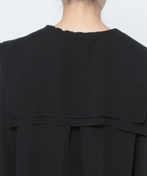 yuw(ユウ)の「DOUBLE COLLAR BLOUSE 237111(シャツ/ブラウス・レディース・ホワイト/ブラック/ブルー・FREE)」の17枚目の写真