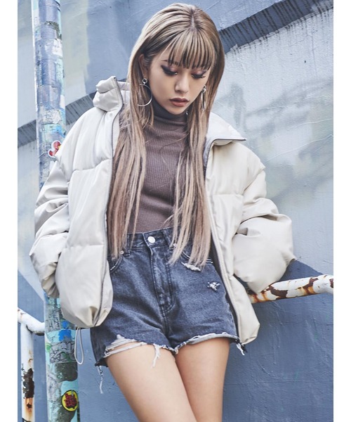 EGOIST（エゴイスト）の「タートルリブニットトップス（ニット/セーター・レディース・ライトブラウン/ブラック/グリーン/アイボリー・FREE）」の9枚目の写真