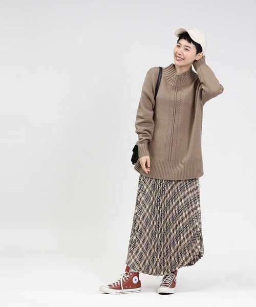 HONEYSUCKLE ROSE（ハニーサックルローズ）の「【HONEYSUCKLE ROSE】アウトリンキングニット（ニット/セーター・レディース・イエロー/ブラック/ブルー/パープル/ベージュ/オフホワイト・L/M）」の10枚目の写真