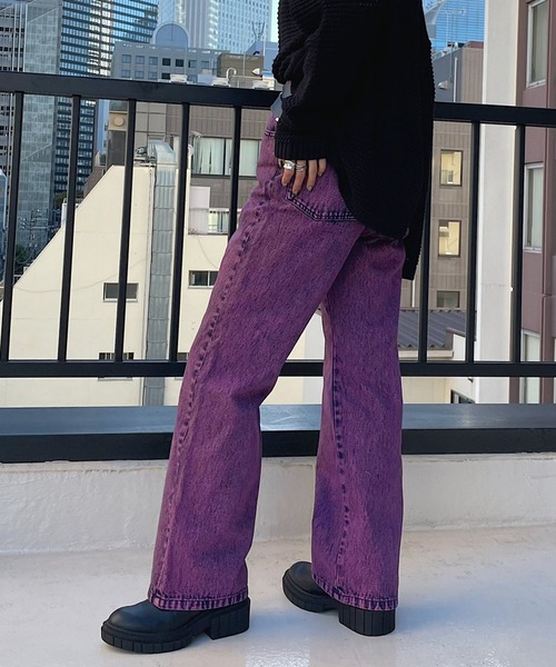 PAGEBOY（ページボーイ）の「WEB限定アイテム / ケミカルカラージーンズ（デニムパンツ・レディース・ブラック系その他/ピンク系その他/グリーン系その他・27inch/26inch/25inch）」の3枚目の写真