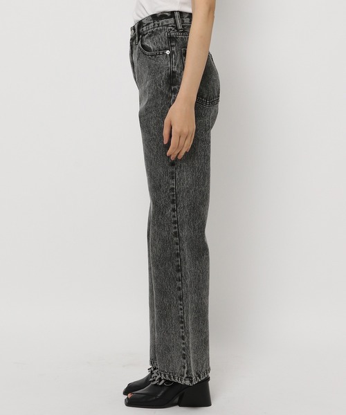 PAGEBOY（ページボーイ）の「WEB限定アイテム / ケミカルカラージーンズ（デニムパンツ・レディース・ブラック系その他/ピンク系その他/グリーン系その他・27inch/26inch/25inch）」の17枚目の写真