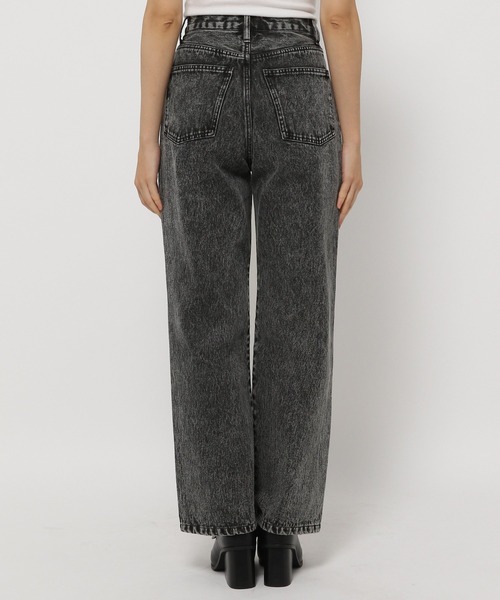 PAGEBOY（ページボーイ）の「WEB限定アイテム / ケミカルカラージーンズ（デニムパンツ・レディース・ブラック系その他/ピンク系その他/グリーン系その他・27inch/26inch/25inch）」の18枚目の写真