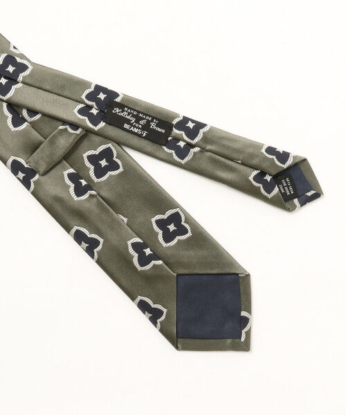 【新品】Holliday & Brown／ジャガードタイ／小紋柄／ネイビー Holliday & Brown ブラウンジャカード小紋柄シルクネクタイ