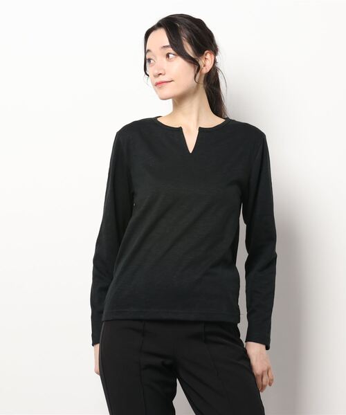 B.I.D.(ビーアイディー)の「《Bd》キーネックスラブ天竺カットソー 半袖(Tシャツ/カットソー・レディース・ホワイト/ブラック/ネイビー/グレー/カーキ/ライトピンク・MEDIUM/LARGE/X-LARGE)」の1枚目の写真