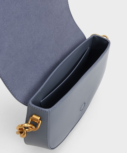 CHARLES & KEITH(チャールズ & キース)の「ブレアチェーンハンドル ショルダーバッグ / Blair Chain Handle Shoulder Bag(ショルダーバッグ・レディース・ブラック/グリーン系その他2/ブルー系その他3・S)」の12枚目の写真