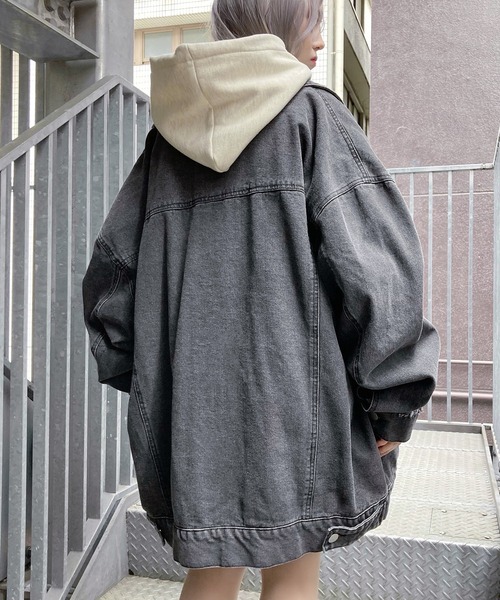 Figments（フィグメンツ）の「オーバーデニムジャケット（デニムジャケット・レディース・ブルー/ブラック・MEDIUM/SMALL）」の4枚目の写真