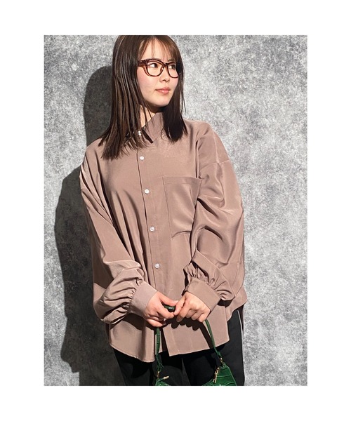 おしゃれスタ（オシャレスタ）の「ポリエステルムジバルーンスリーブシャツ(IR)（シャツ/ブラウス・メンズ・ホワイト/サックスブルー/グリーン/モカ/ブラック/グレイッシュベージュ・L/XL/M）」の4枚目の写真