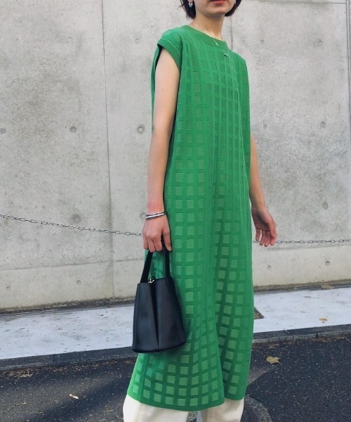 EACH.(イーチ)の「EACH(イーチ) PLAID KNIT ONE PIECE(ワンピース・レディース・グリーン/ブラック・FREE)」の10枚目の写真