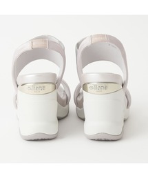 diana（プラスダイアナ）の「ハイウェッジ サテン×メタリック